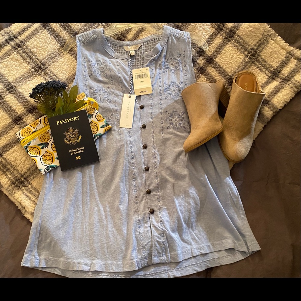 ✨NWT✨ Lucky Brand tank top - Picture 2 of 4